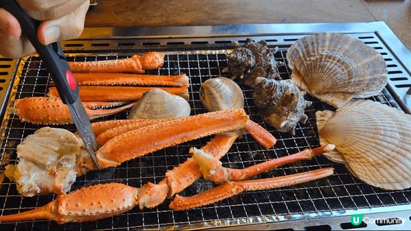 日本黑潮市場，可以自選海鮮，在戶外燒烤，食材新鮮，令人一試難...