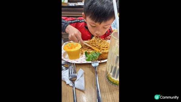 香港美食處處??香港人只要用心搵下，搜查下， 香港都有好多小...