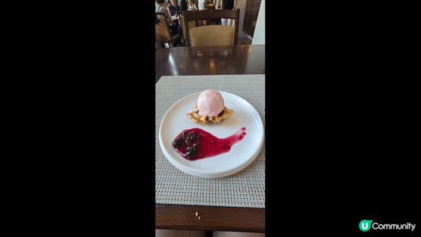 #相機食先#紅豆餅#Strawberry icecream ...