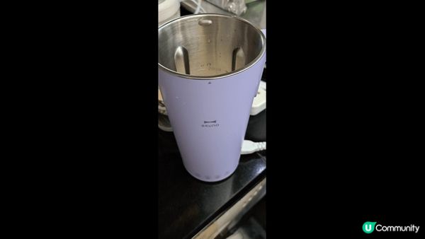 Bruno豆漿機處女下海泡製腰果糊，腰果，米及冰糖然後自動製...