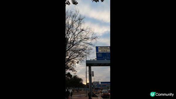 一如既往的道路，多虧天空的陪襯，心情也變好了