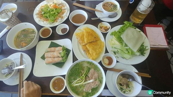 越南峴港是一個非常美麗的城市, 沙灘漂亮, 食物便宜 , 要...