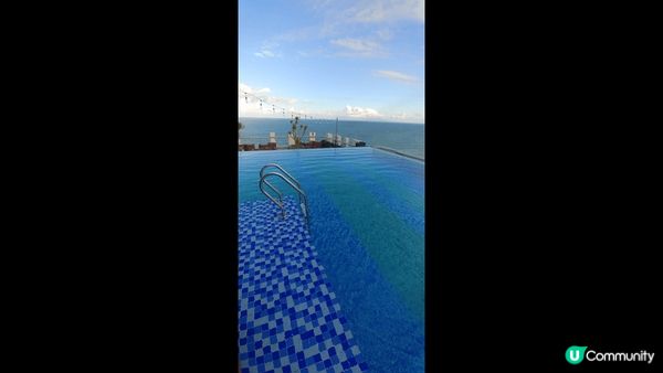 越南峴港是一個非常美麗的城市, 沙灘漂亮, 食物便宜 , 要...