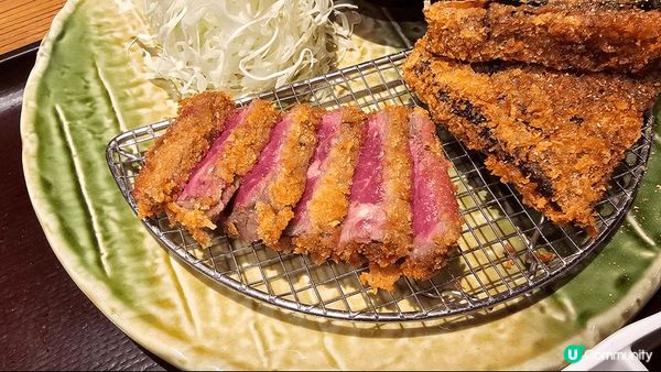 以上?三幅相都係今次去日本影?。 第一幅係初次去日本嘗試炸牛...