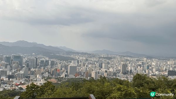 韓國旅遊一定要去打卡就係N首爾塔欣賞佢嘅日落，之後落返去明洞...