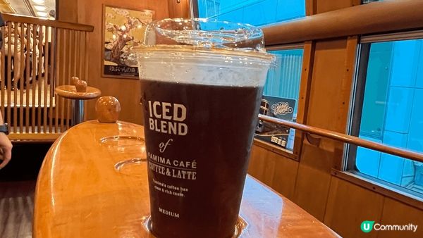 由布院- 可乘坐由布院之森前往，車箱設有獨特設計車卡，打卡影...