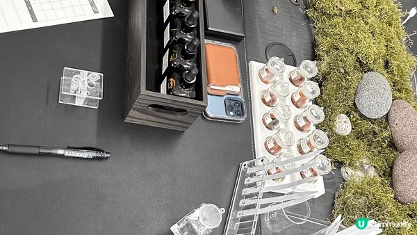 8月尾同家人去了台灣 去了一間自己製作香水 我同細佬用了2個...