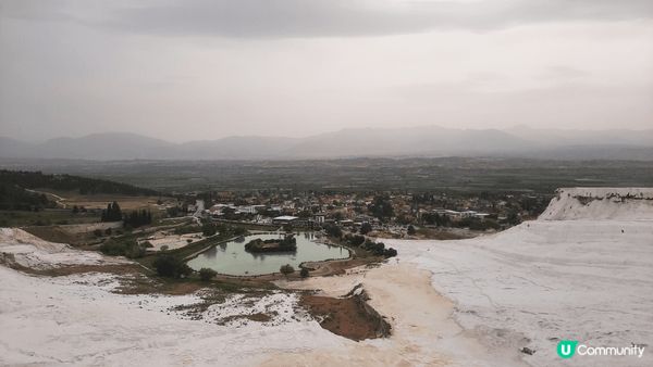 土耳其最具代表性的地標棉花堡早於1988年已列入世界文化遺產...