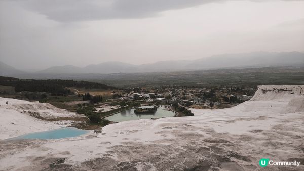 土耳其最具代表性的地標棉花堡早於1988年已列入世界文化遺產...