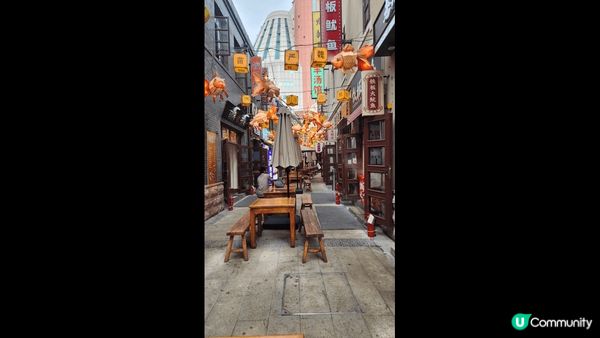 青島劈柴院很有特色,很有文化氣色,打卡好地方,喜歡影相一定要...