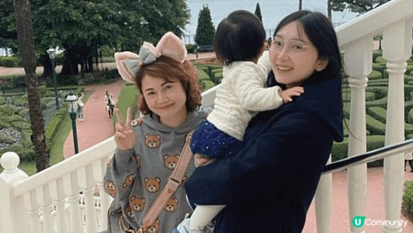 我同囡囡都喜歡去迪士尼，樂園設計非常漂亮，可以見到唔同迪士尼...