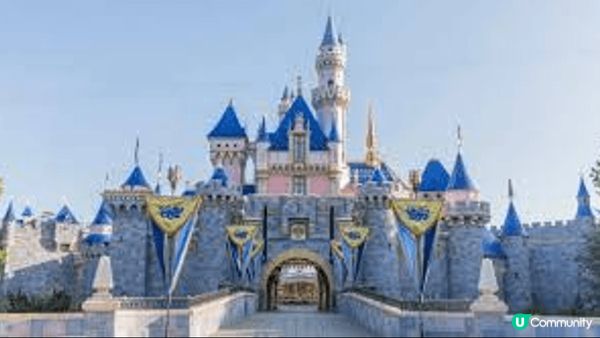 南生圍, 迪士尼樂園及迪欣湖, 可以欣賞大自然風景, 又可以...