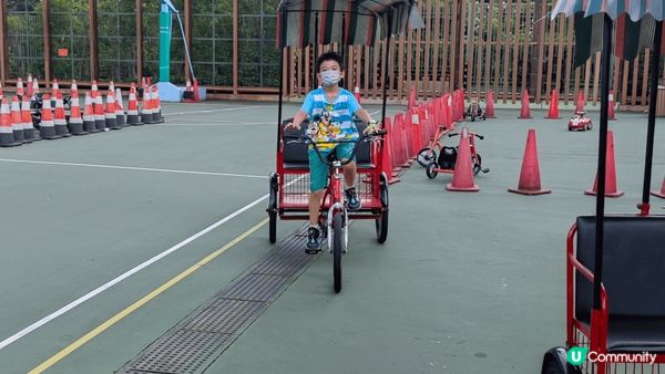 挪亞方舟比起其他主題樂園少人好多，相對可以玩嘅嘢都少好多，但...