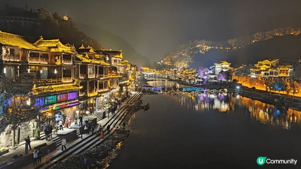 富良野的花海很是浪漫。張家界的奇峰令人大開眼界。鳳凰古城的夜...