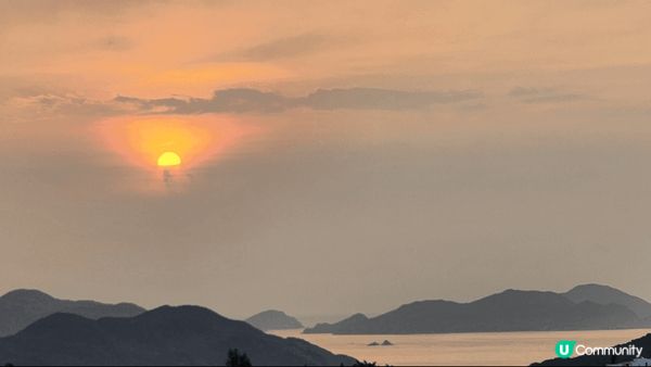 晨早窗外的日出景，令人看見心礦神怡，準備迎接美好的一天??