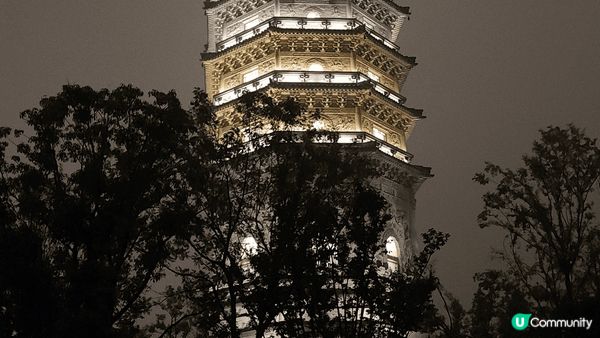 這是?在10月去?東嘉興的濮院古鎮夜景，我其實在古?拍了很多...