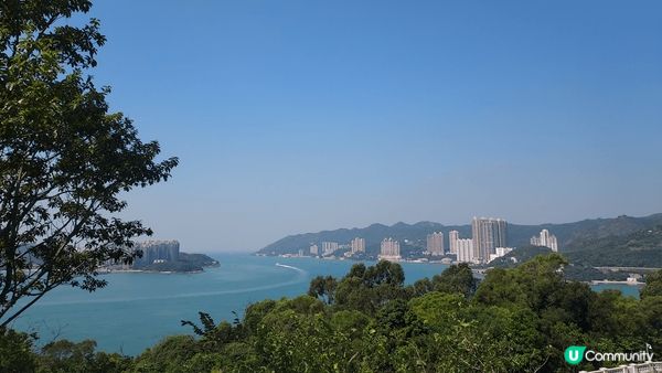 走在青嶼幹線觀景臺上，眼前的景觀實在太震撼了：大橋的偉大設計...