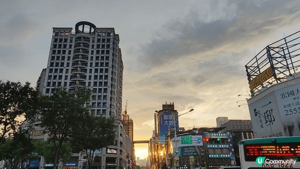 台北很好玩 ~ 十份放天燈、九份老街、瑞芳美食廣場、猴硐貓村...