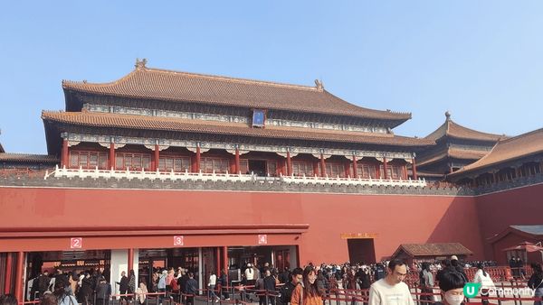 去北京, 不單只參觀古都名勝, 還有很多新健築, 相映成趣