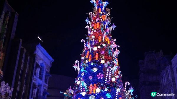 好多韓國地方尤其各商場已經開始裝飾聖誕佈置，今次仲要咁岩遇到...