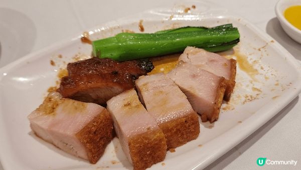 灣仔合和商場 [國穗軒]，水滾茶靚，食物大碟又夠熱，環境座椅...