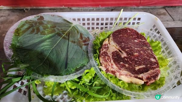 【中國旅遊】滿洲里的隱藏美食 吃不慣蒙餐 本地人推薦的街頭宵夜煙火氣 糟子糕燒烤水餃｜Food Tour of Manzhouli, Inner Mongolia｜momojoejoe 4K VLOG