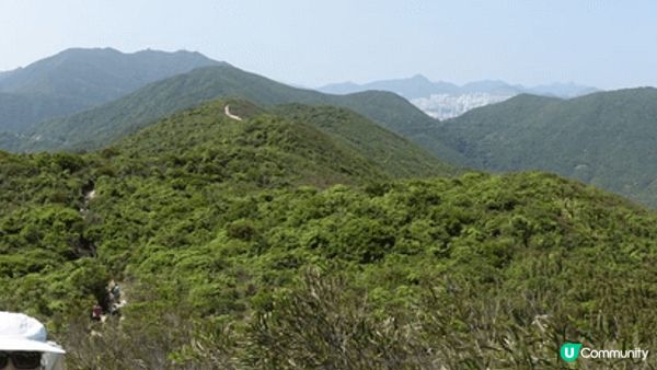 龍脊位於香港島石澳，屬於香港島徑第八段，全條行山徑都可望海，...