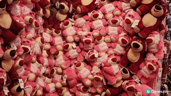 荷里活商場波波池，商場做緊個活動，大型氣球滑梯和波波池，宜家...