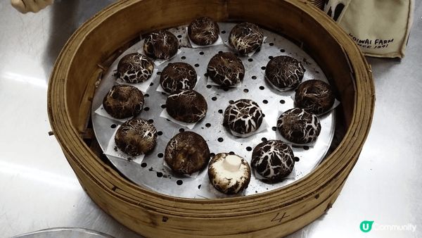 相片1：洋蔥汁雞扒豬扒意粉：香濃洋蔥汁，厚度十足的雞扒豬扒，...