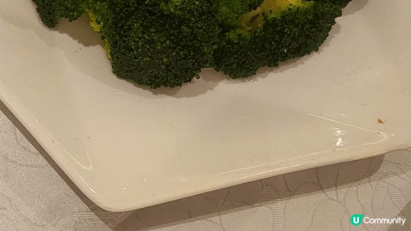 大龍躉兩味 = 清蒸龍躉頭腩 + 翡翠炒龍躉球：“好味👍好味...