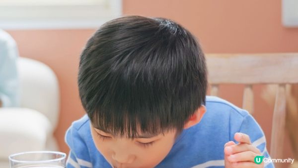 【兒童成長】孩子身高停滯？避免這些生活習慣，增高冇煩惱 !