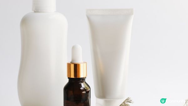 如何分辨黑頭和白頭粉刺？專家揭示最不推薦的兩種清除方式