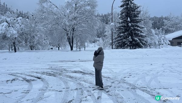 12月嘅日本長野 真係好令 過左一個白色雪地聖誕haha