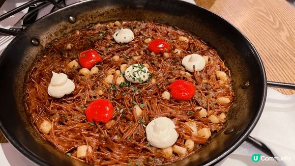 PICA PICA的美食太吸引啦，特別是用牛骨髓盛載的牛他他...