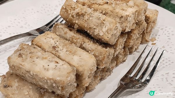 位於何文田嘅房委會職員同樂會餐廳，非常隱世，但閒日晚市都有唔...