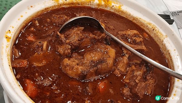 位於何文田嘅房委會職員同樂會餐廳，非常隱世，但閒日晚市都有唔...