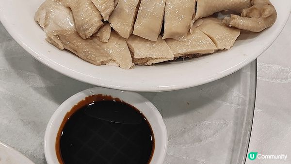 位於何文田嘅房委會職員同樂會餐廳，非常隱世，但閒日晚市都有唔...