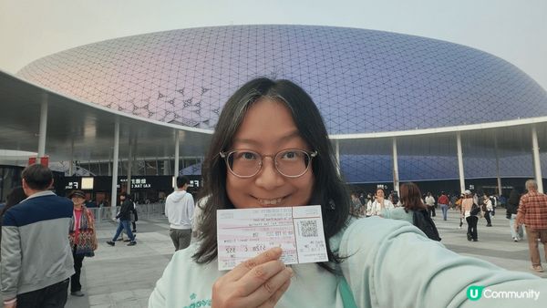 1. 在新落成的啓德主場館打卡好有成就感，對香港成功舉辦全運...