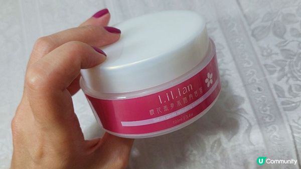 冬季肌膚保養開箱，Lilian 法蝶莉莉安評價~植萃保濕凍膜推薦/角鯊烷泥膜心得/術後保濕保養品分享，臉部去角質開箱