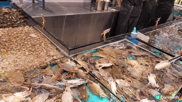 這間位於九龍灣千海水產海鮮放題，自夾任選海鮮 
