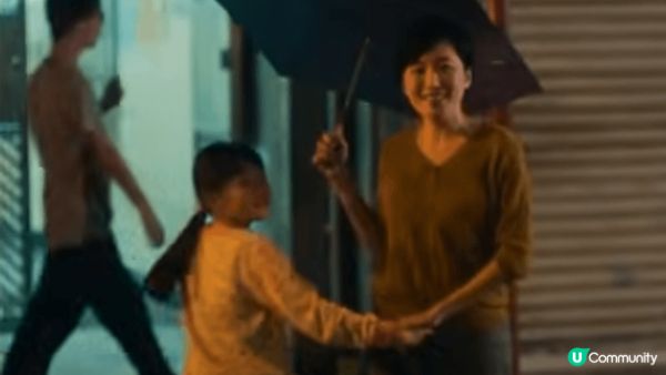 1. 那是最後一次那對母女看著老公及爸爸的一刻，充滿笑與愛；...