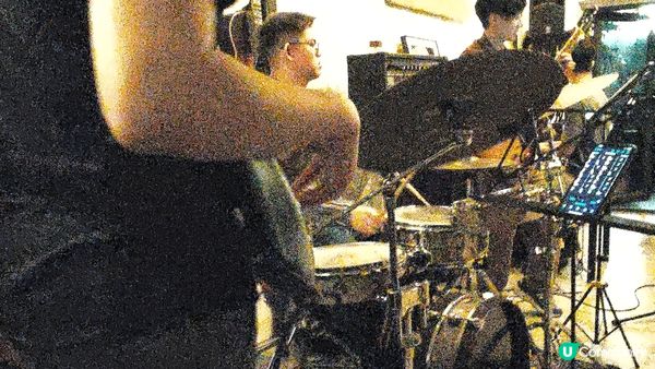 中環極隱世音樂空間，chez trente, 冇門牌，喺卑利...