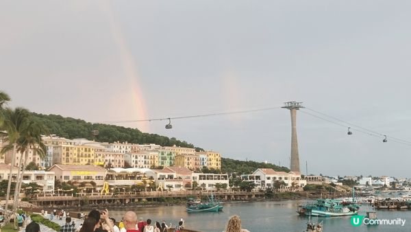 富國島 是 越南最大的島嶼, 位於泰國灣, 以其 美麗的海灣...