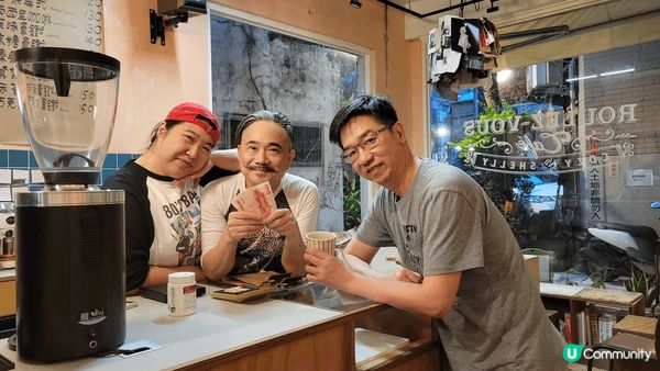 位於桃園市中壢區中山路161-1號，鬍莉咖啡Roulez-V...