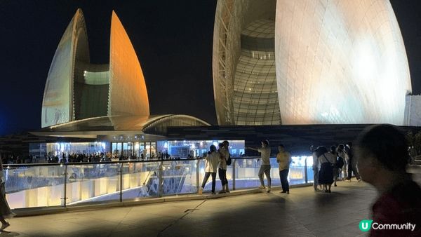 珠海大劇院，大圍圍方美麗地標，打卡占，全家中港兩邊遊，吃喝玩...