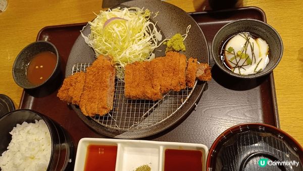 第一次在 京都食勝牛， 感覺 和在香港食的分別太大了， 日本...