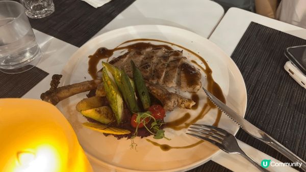 此西餐廳是位於旺角名為subtle island。因為和朋友...