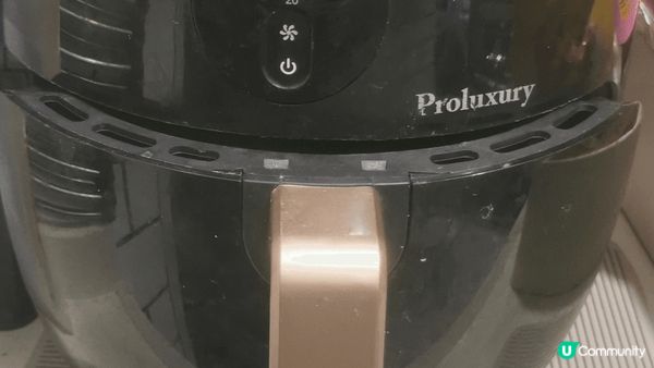 第一次用氣炸鍋做义燒 ，少少肥豬肉，加上肉質彈牙，再配上多蔥...