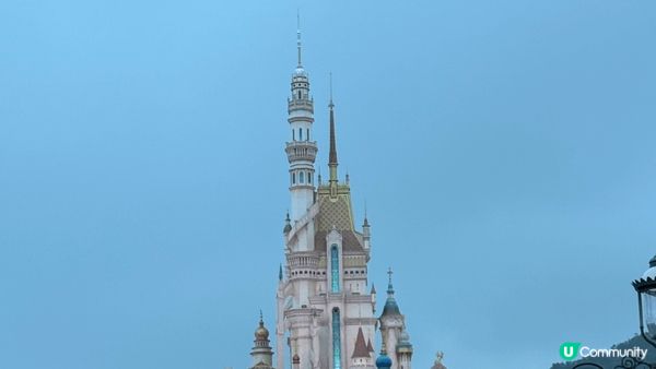 在香港20週年的時候，在香港迪士尼打卡