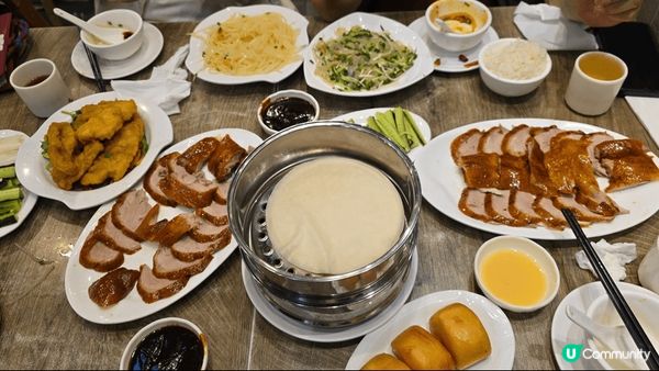 和家人食晚餐，是在大角咀的一家東北菜小館，叫老掌櫃，最後上了...